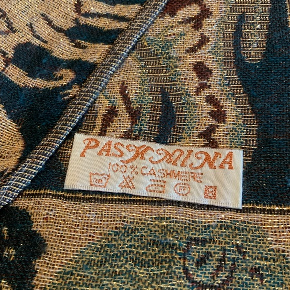 100% Cashmere Pashmina Elephant Pattern Scarf Wrap - Picture 3 of 10